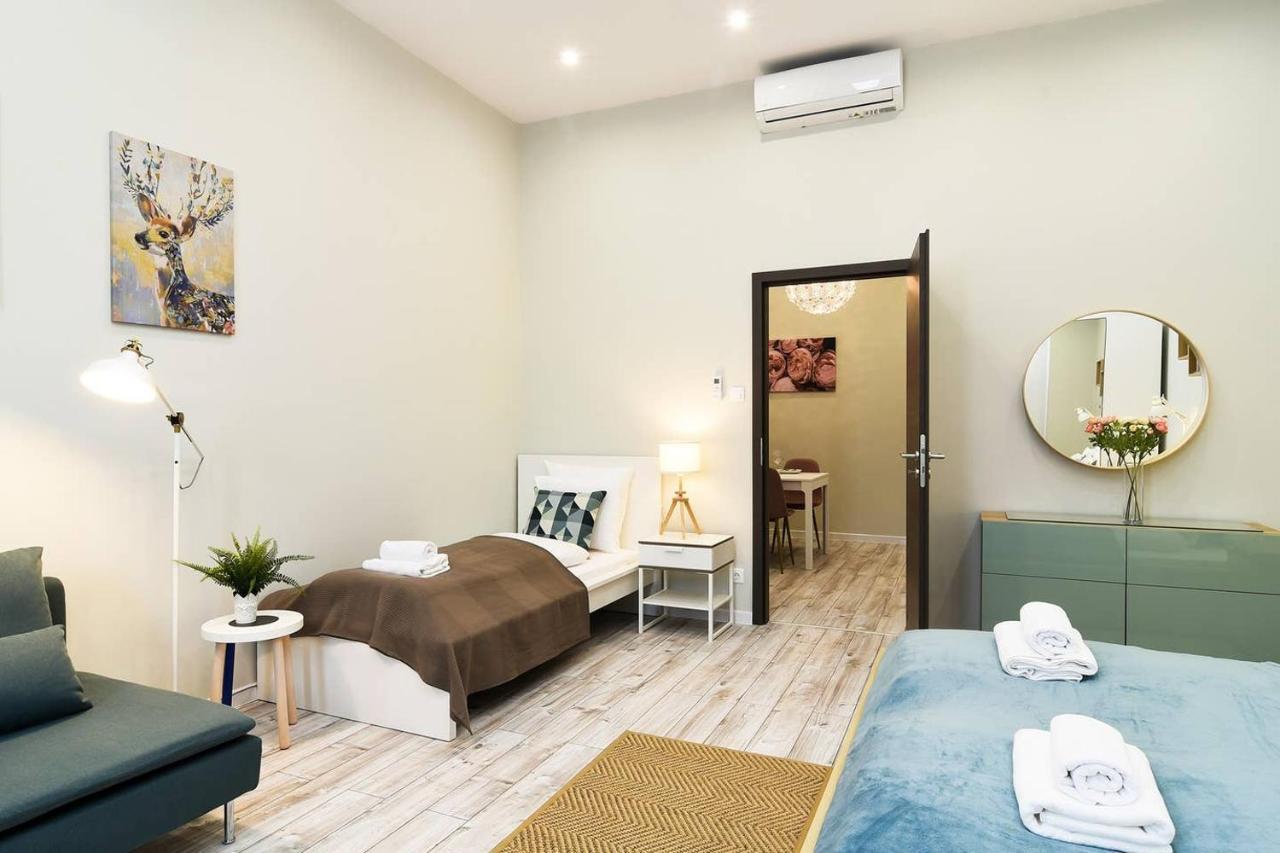 Ultra Central And Stylish Apartment With Ac Budapest Exterior foto
